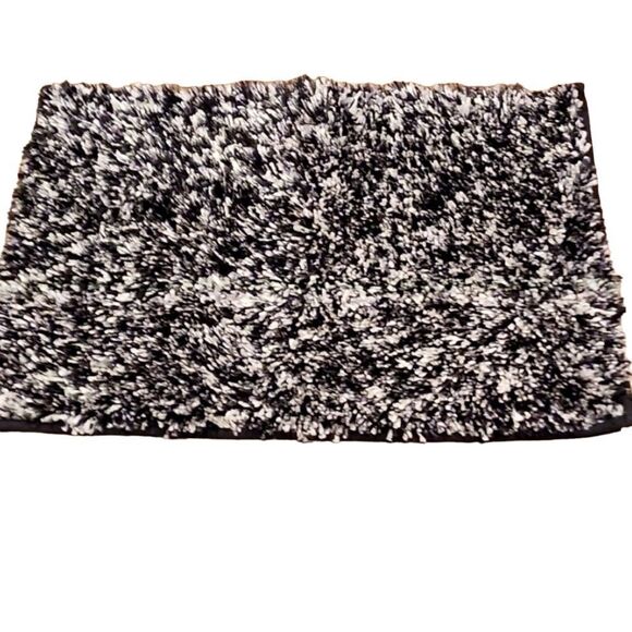 At Home Timbre Caviar Area Rug - Picture 9 of 9